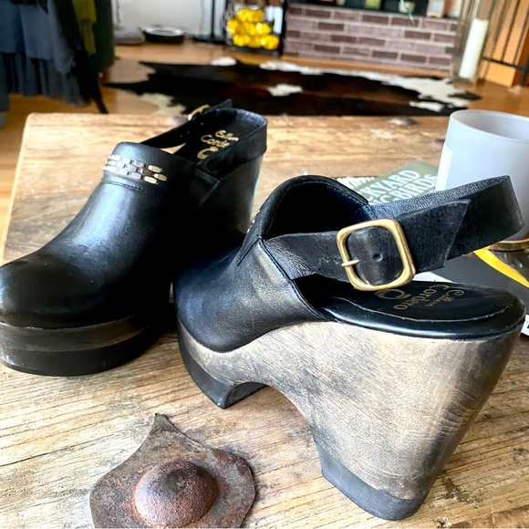 CALEEN CORDERO 💜Fabulous Clogs with strap & buckle 💜EUC💜 9 1/2 💜GORGEOUS 💜 - Picture 3 of 13